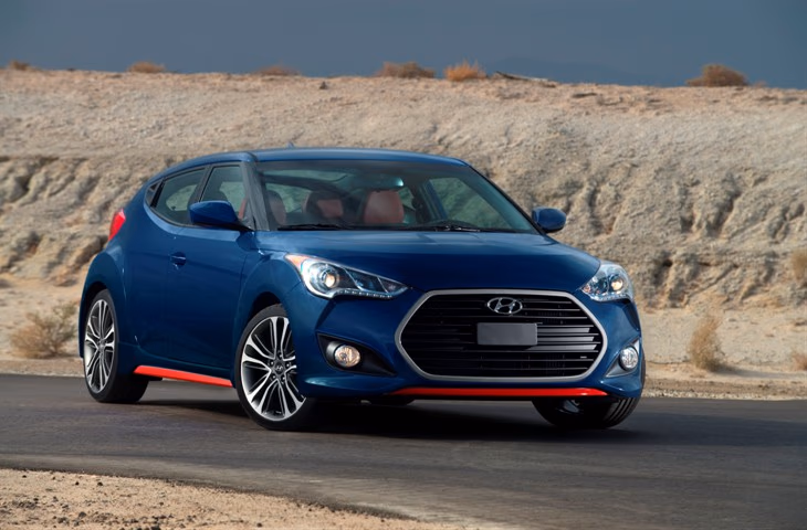 2016 Hyundai Veloster Debuts at Chicago