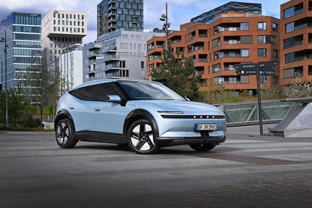Hyundai Details Standard IONIQ 3: A Compact EV Built for European Volume