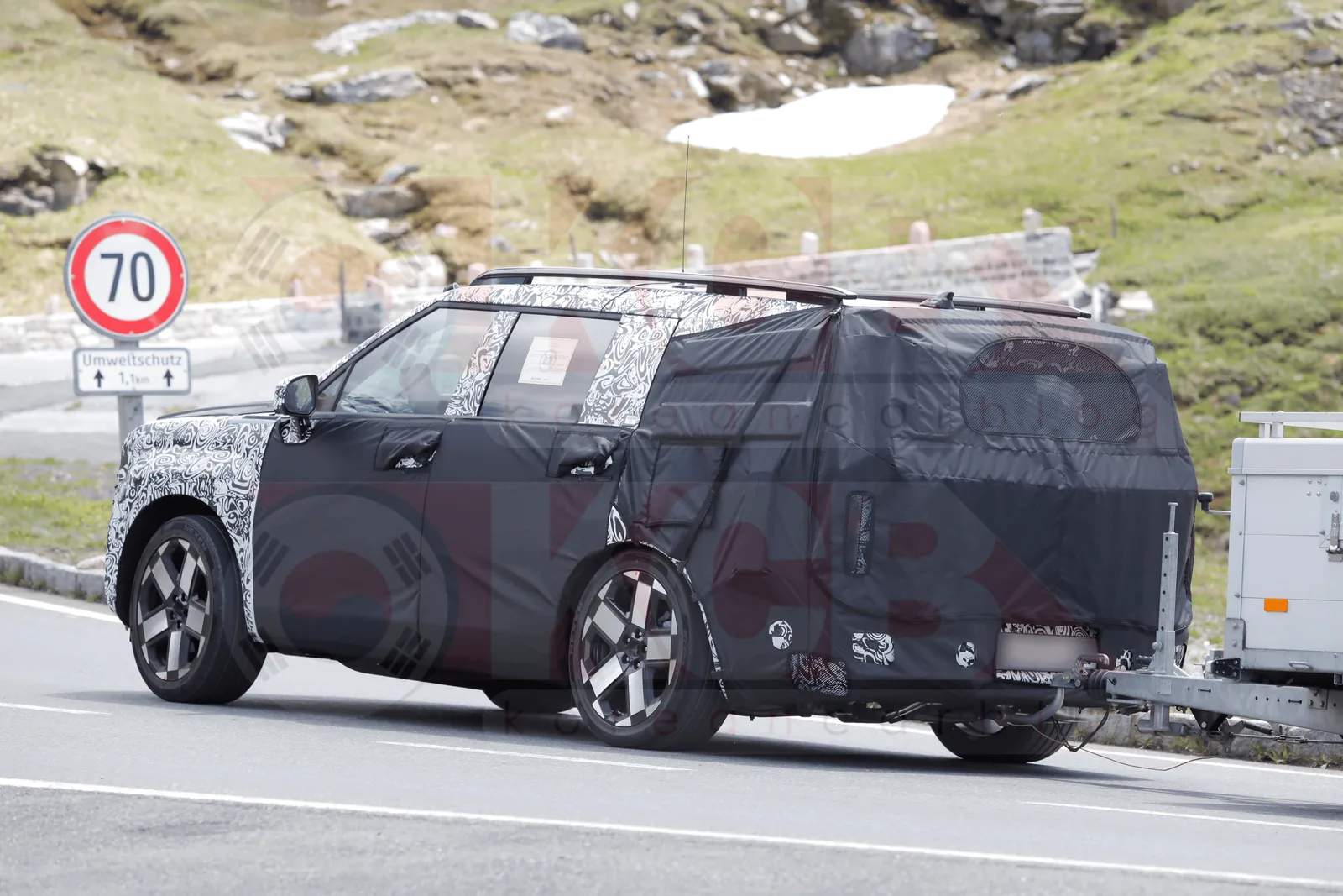 Heat Testing Forces Hyundai to Uncover 2027 Santa Fe Facelift Front End