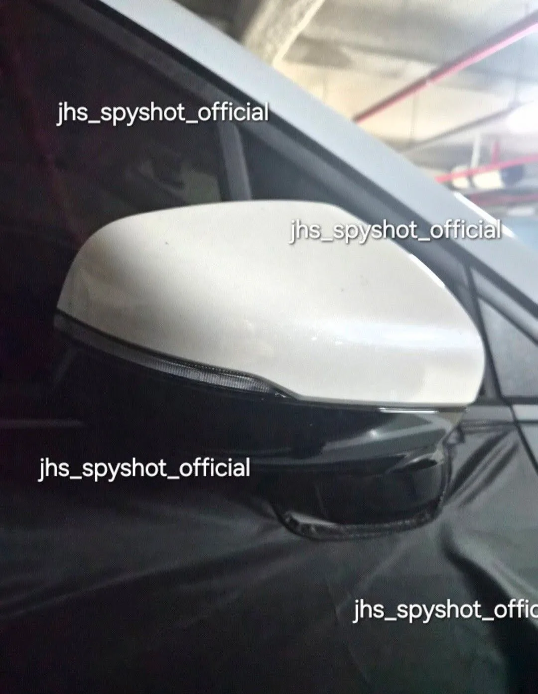 Kia Carnival second facelift prototype side mirror