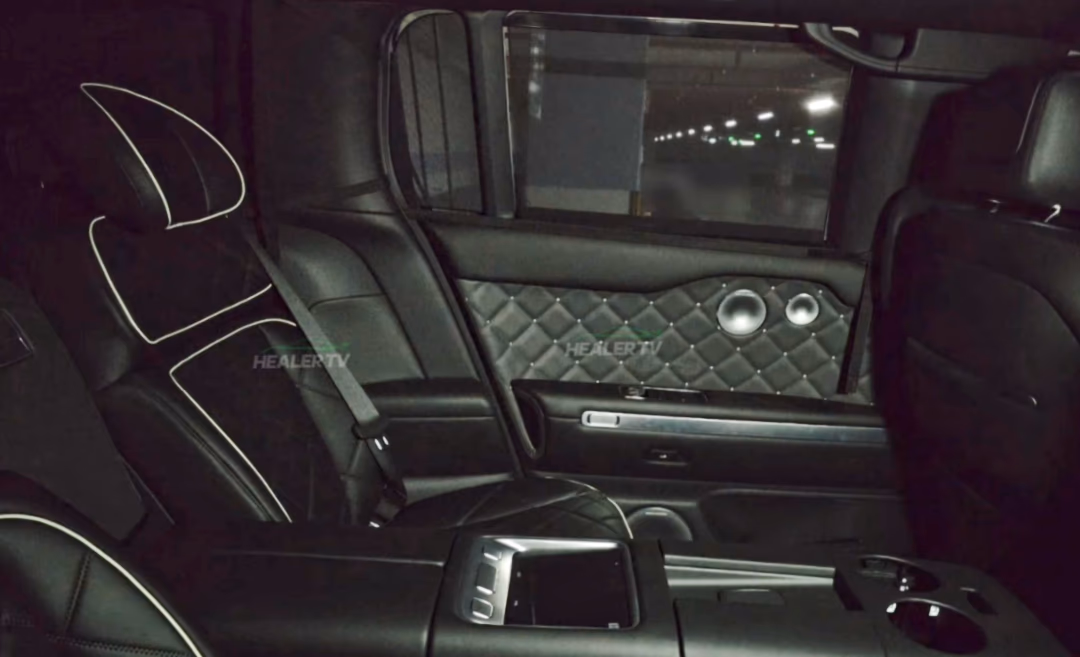 genesis gv90 theatre screen
