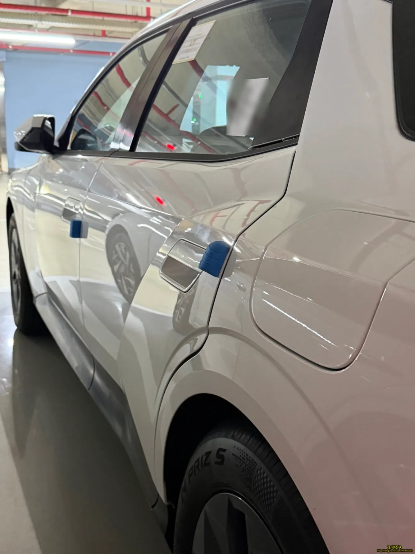 Hyundai Avante Base Model Spotted with Bulb Indicators & Brake Lights, 16" Wheels