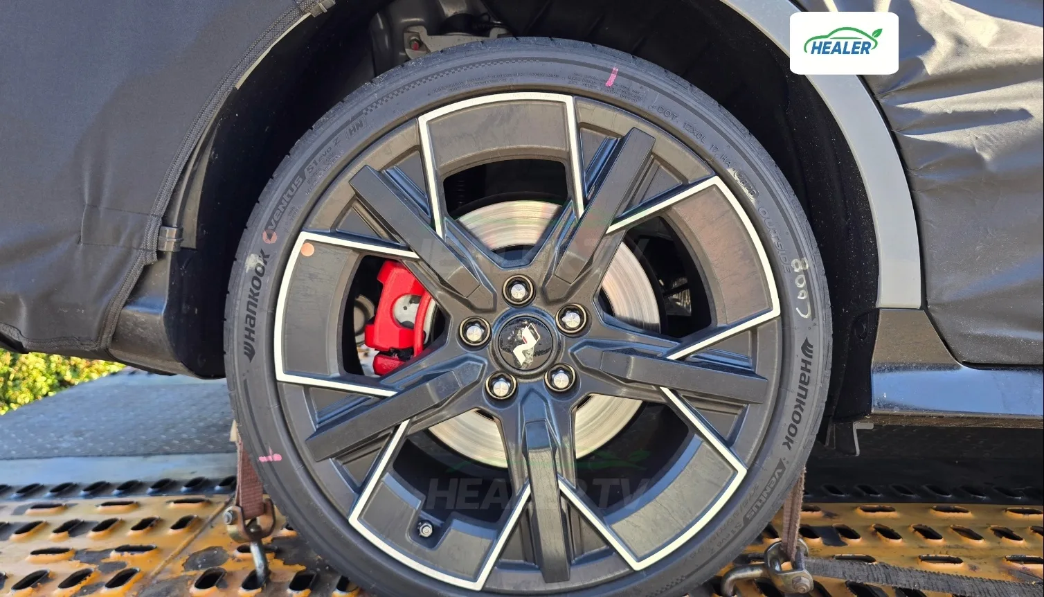 Next-Gen Hyundai Elantra N Captured With Production Body for the First Time