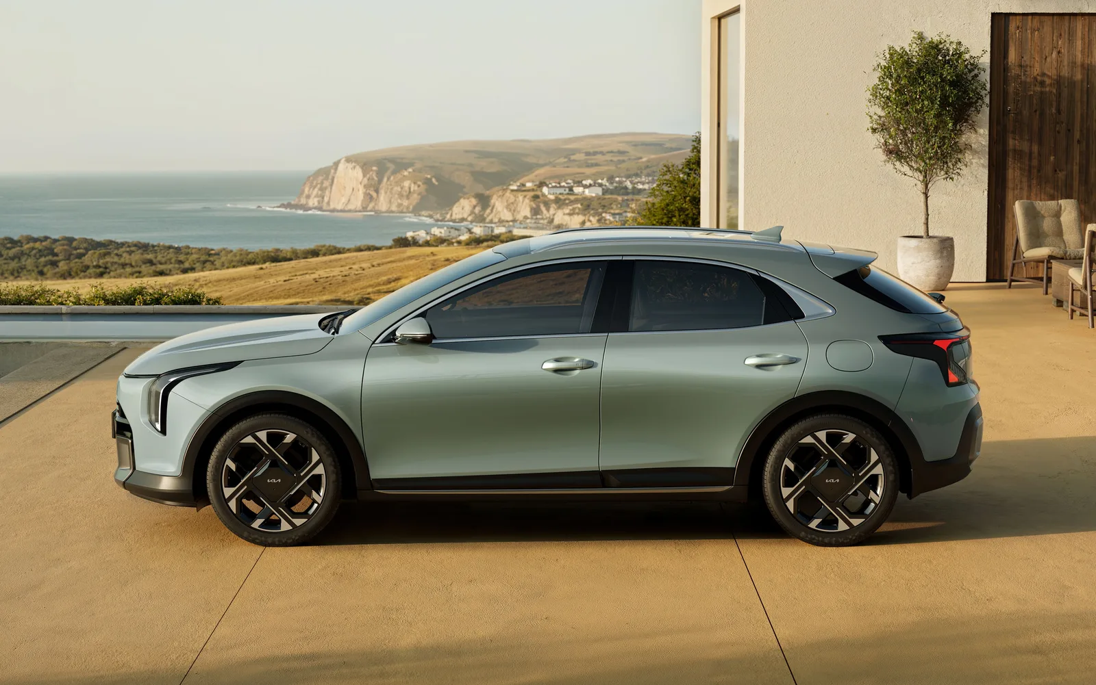 2028 Genesis G80 Full Redesign Previewed Through Stunning Rendering