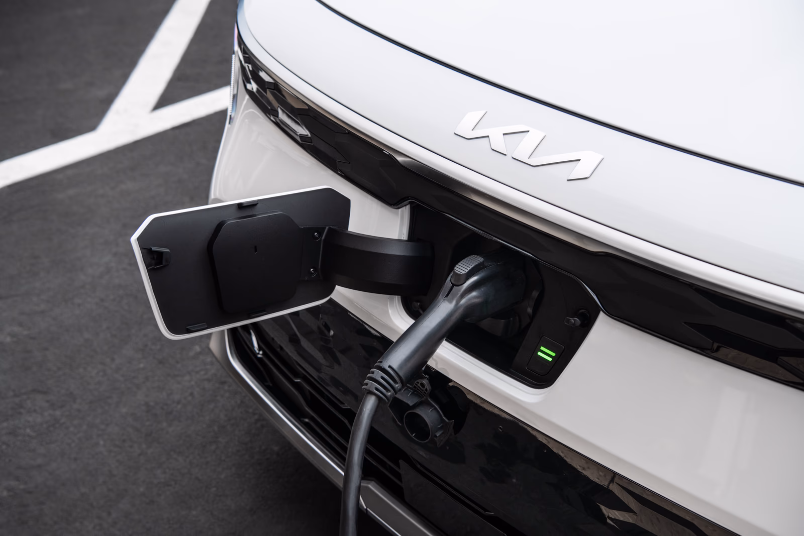 electric vehicle battery test kia hyundai