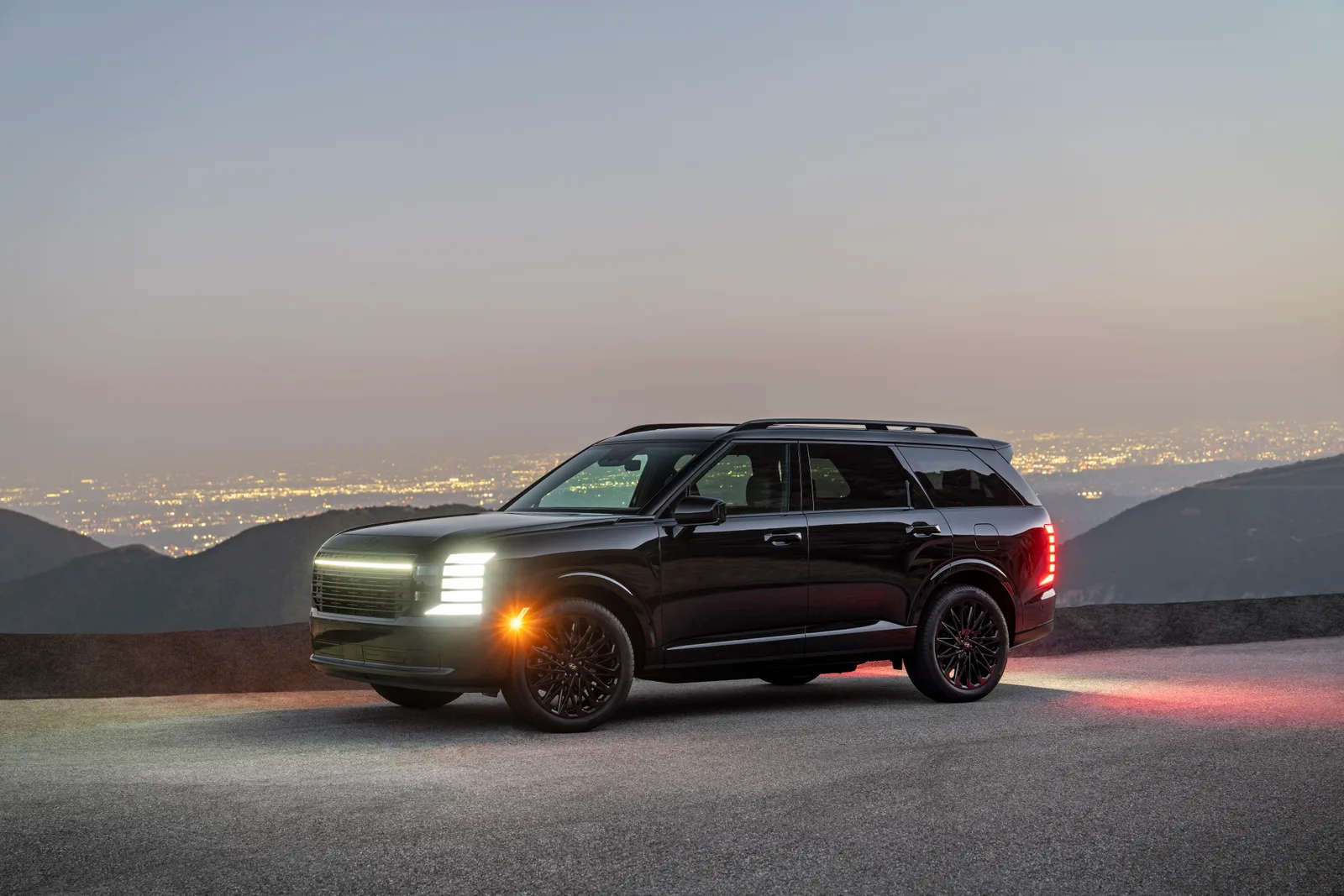 2027 Hyundai Palisade Hybrid Calligraphy Black Ink Edition Announced for the U.S.