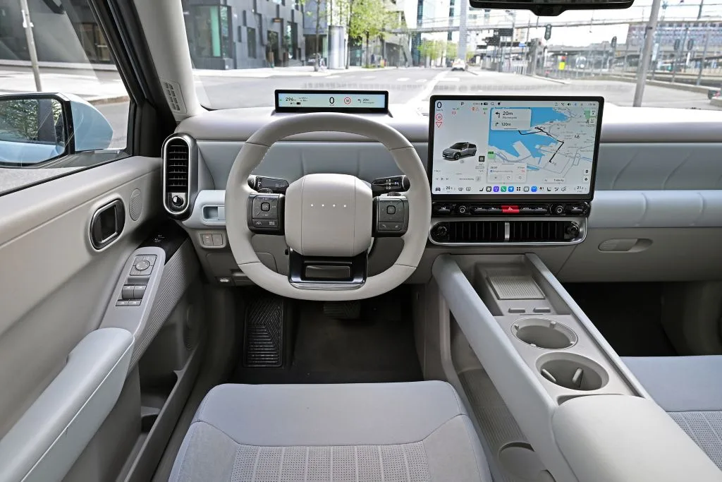 Hyundai Details Standard IONIQ 3: A Compact EV Built for European Volume