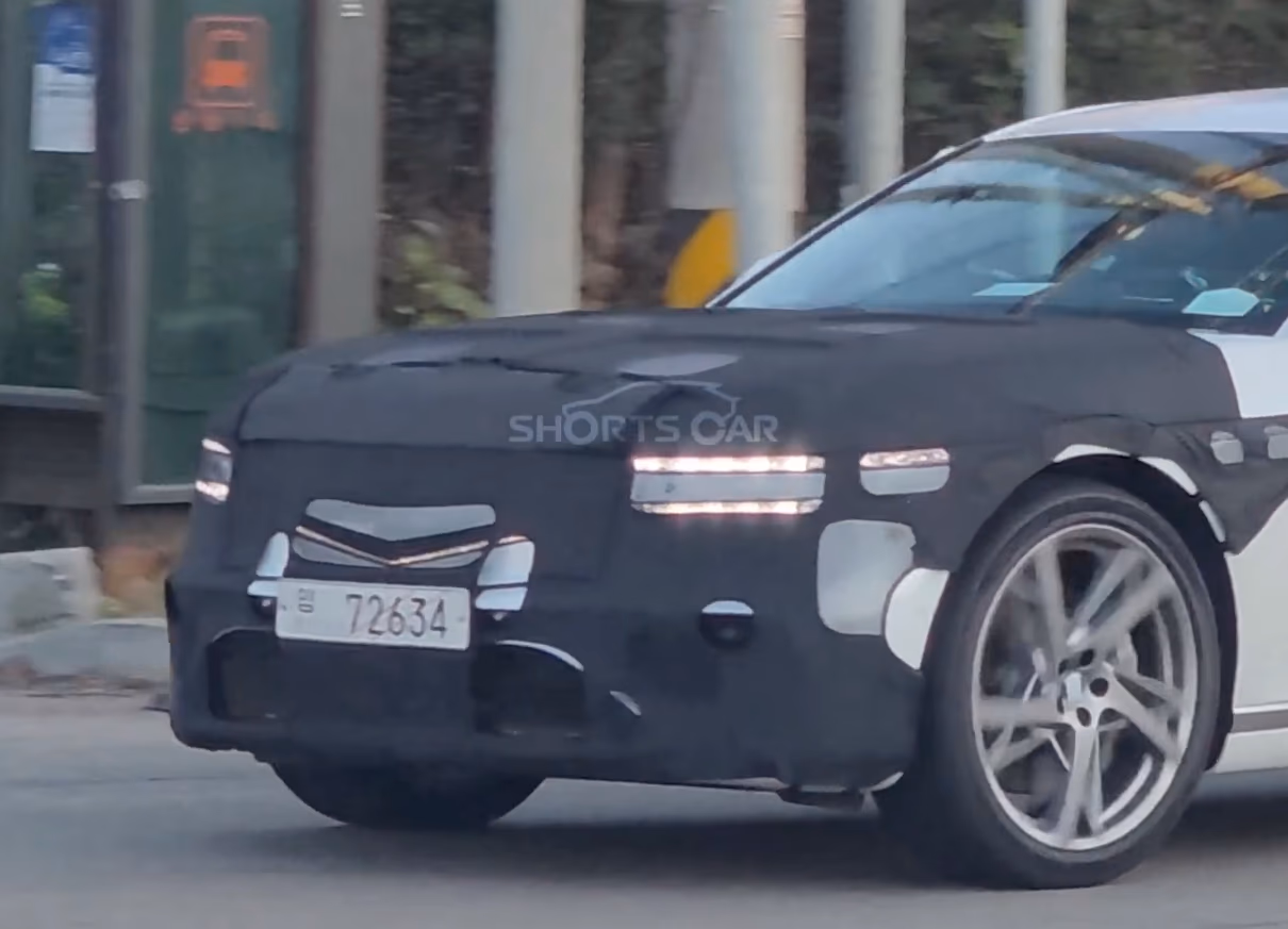 genesis g90 facelift