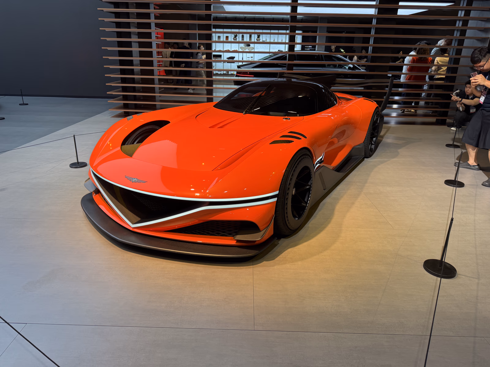genesis neorun x gran racer