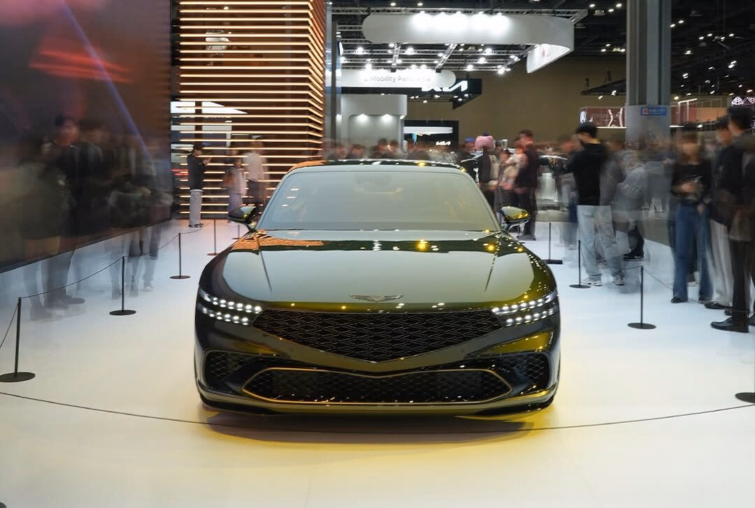 genesis g90 coupe production 2