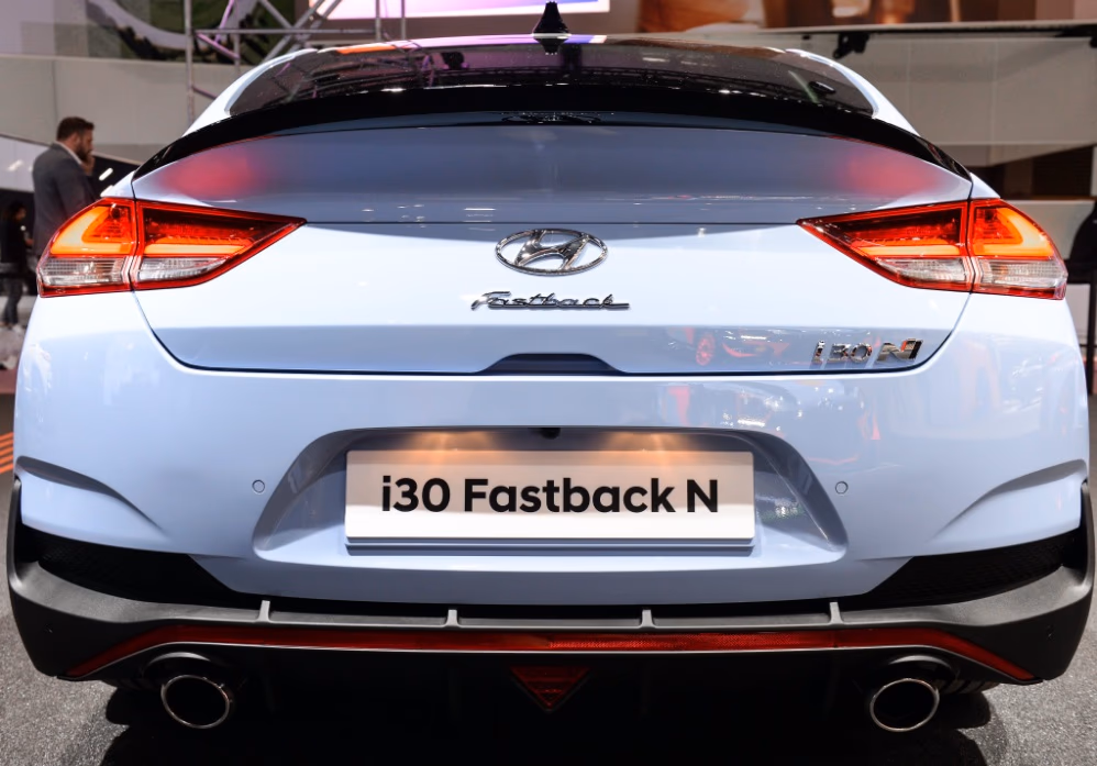 hyundai i30 fastback n paris motor show 2