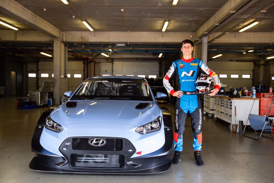 hyundai veloster n tcr (10)