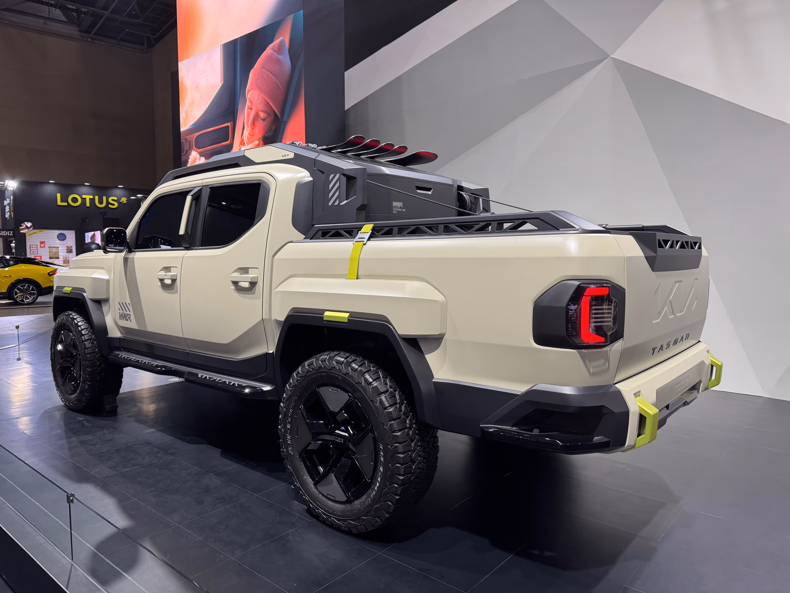 kia tasman wkndr concept 2 midsize pickup