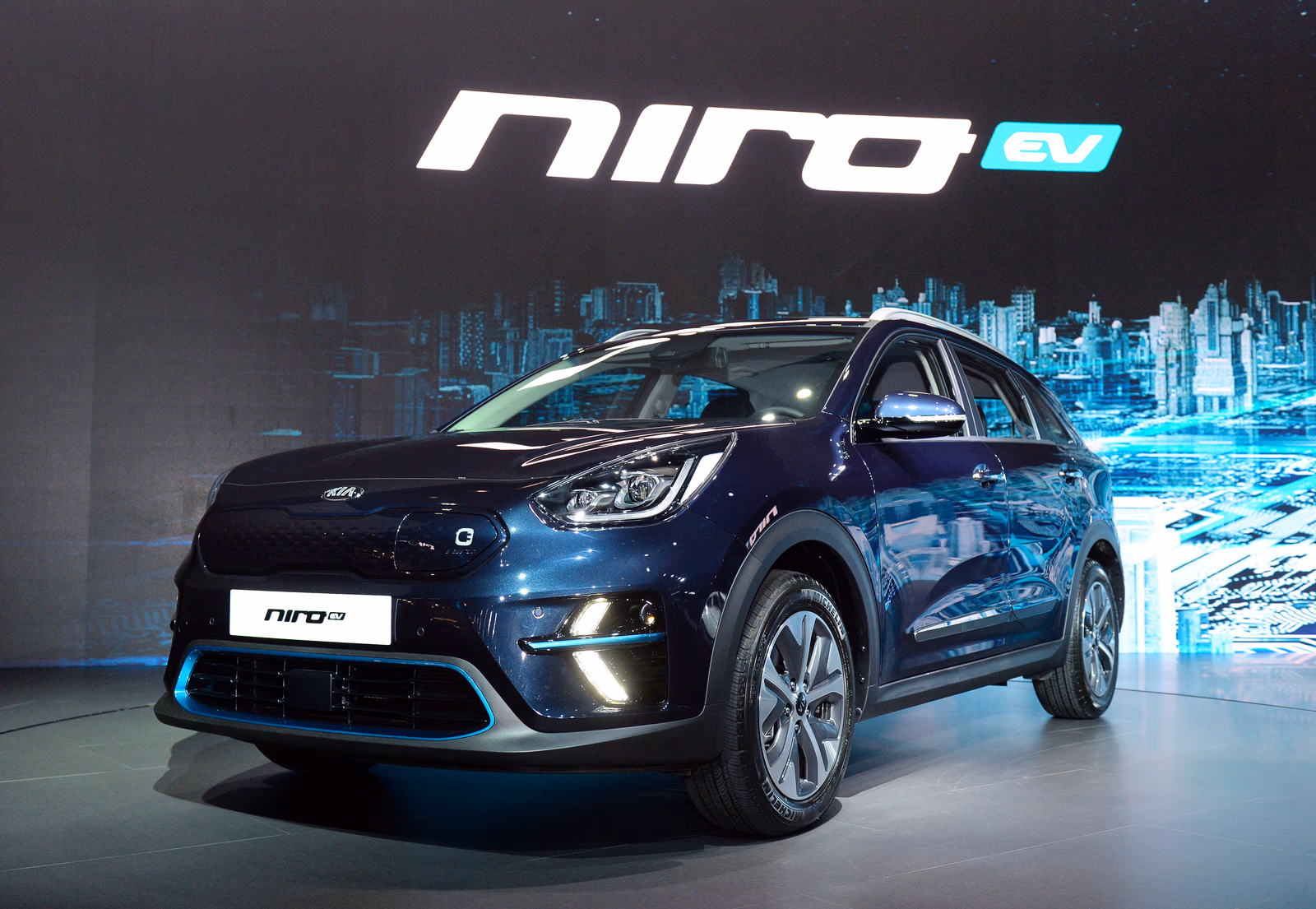 kia niro ev revelaed busan motor show (1)