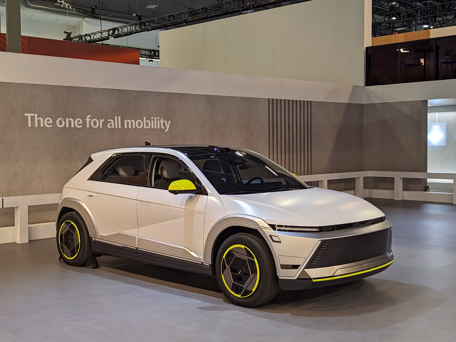 Mobis Showcases MobiON at CES 2024